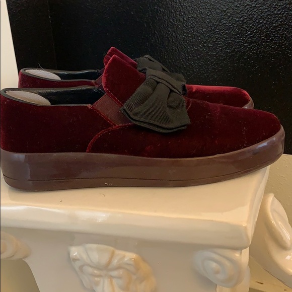 Prada Linea Rossa Red Velvet Bow Slip On Sneakers - Picture 7 of 8